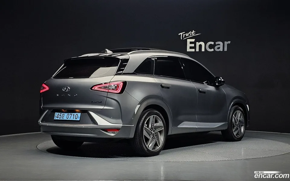 Hyundai Nexo 2023 — миниатюра 2