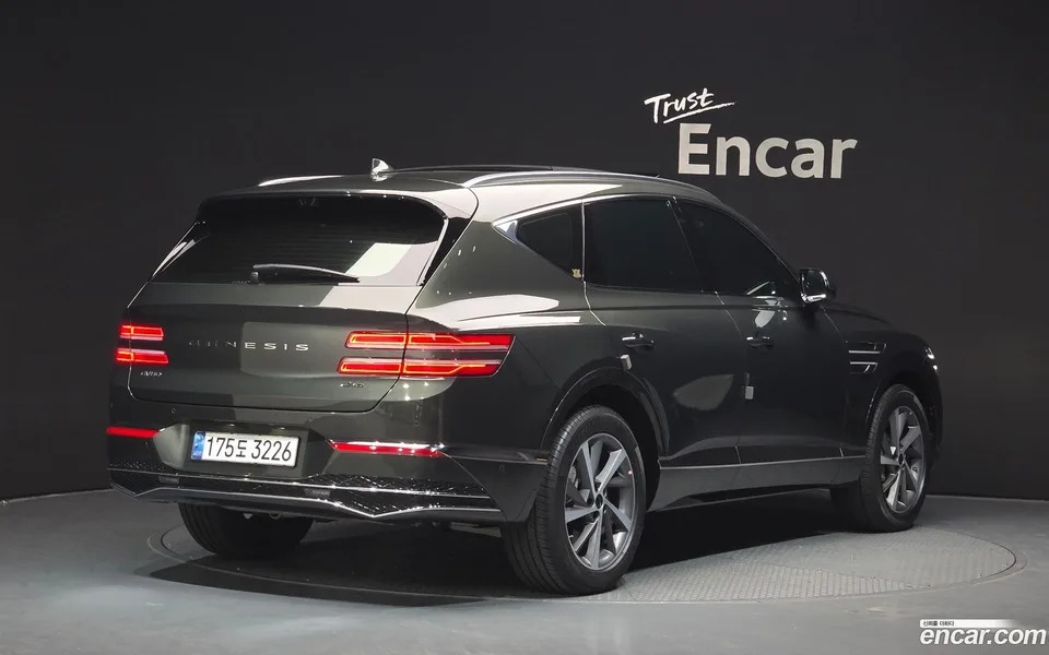 Genesis GV80 2.5T AWD 2024 — миниатюра 2