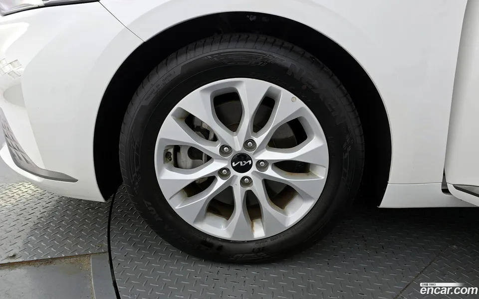 Kia K8 2.5 2WD 2022 — миниатюра 5