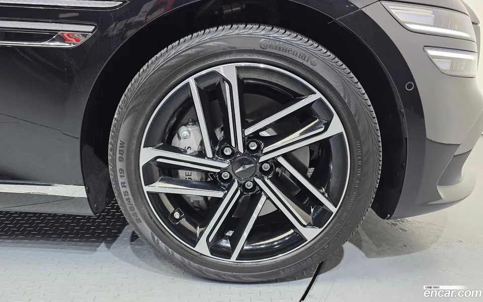Genesis G80 2.5 AWD 2025 — миниатюра 5