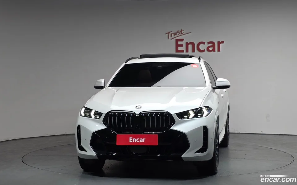 BMW X6 xDrive40i M 2025 — миниатюра 3