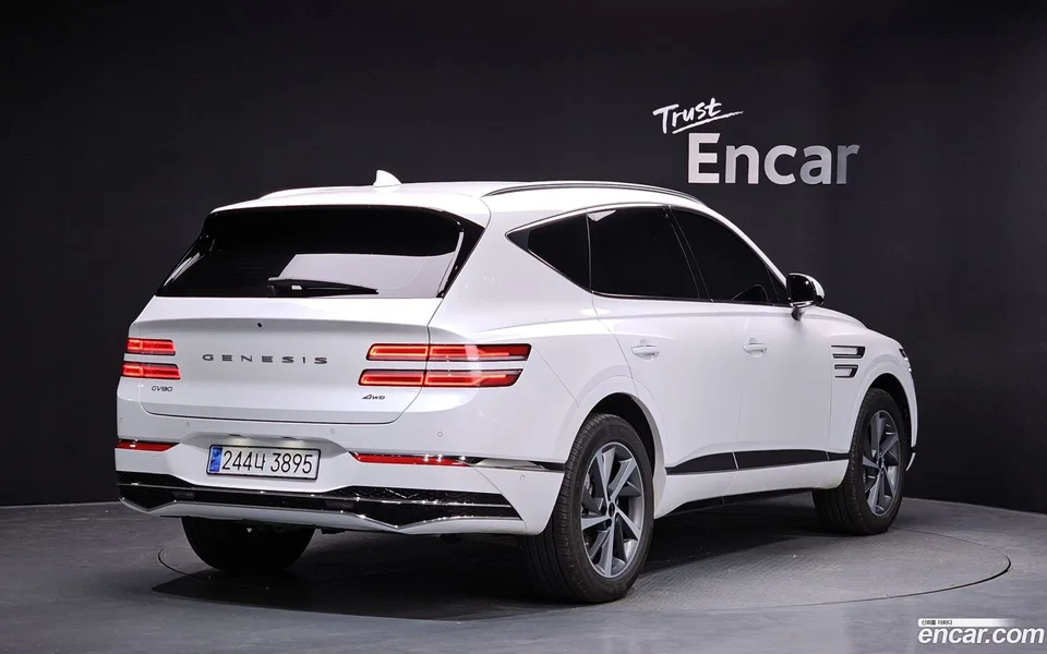Genesis GV80 2.5T AWD 2024 — миниатюра 2