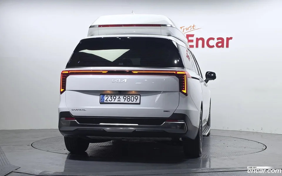 Kia Carnival HEV 9 2024 — миниатюра 4