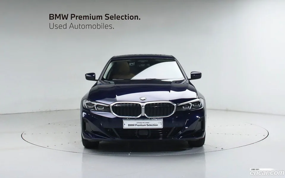 BMW 3 Series 320i 2025 — миниатюра 2
