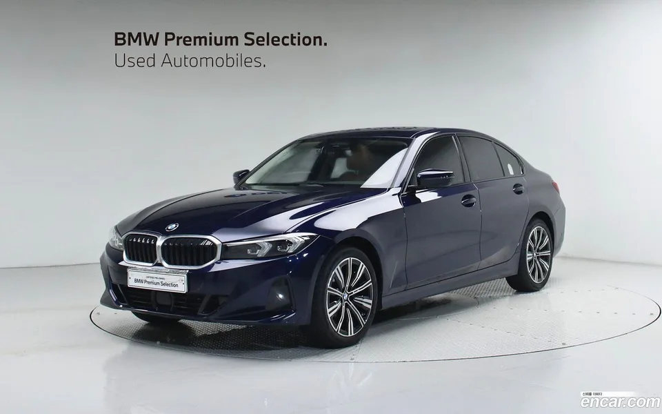 BMW 3 Series 320i 2025 — фото 1, купить с доставкой в Москву