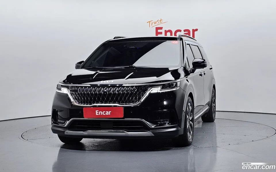 Kia Carnival 7 2023 — миниатюра 3