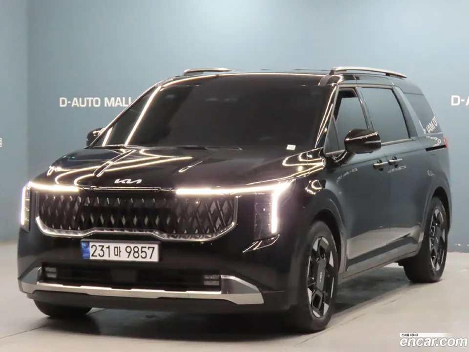 Kia Carnival HEV 9 2025 — фото 1, купить с доставкой в Москву