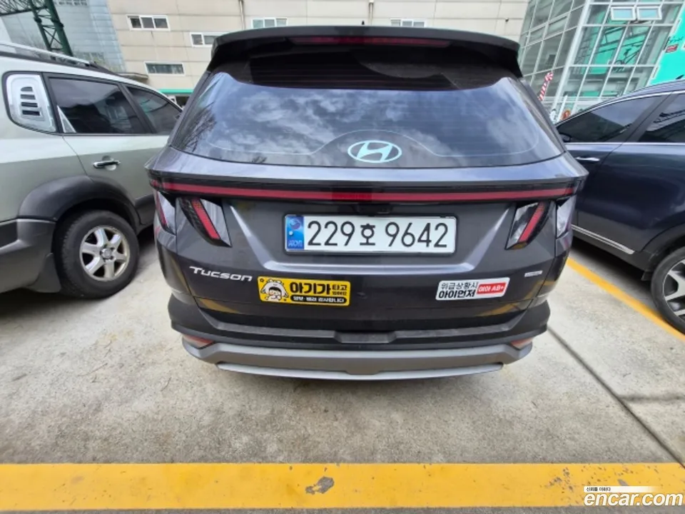 Hyundai Tucson NX4 1.6 4WD 2025 — миниатюра 4
