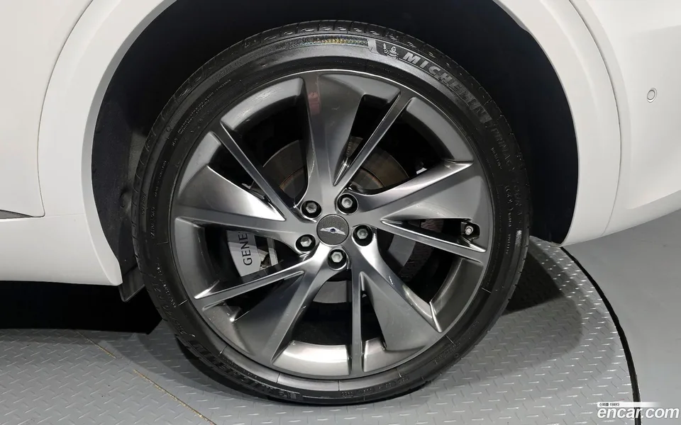 Genesis GV70 2.5T AWD 2023 — миниатюра 5