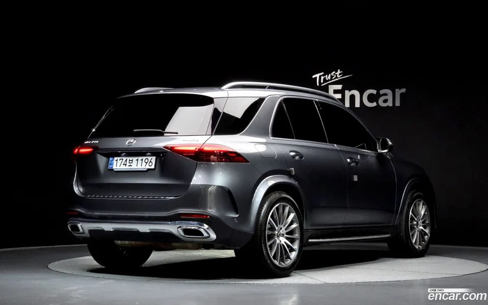 Mercedes-Benz GLE-Class GLE450 4MATIC 2023 — миниатюра 2