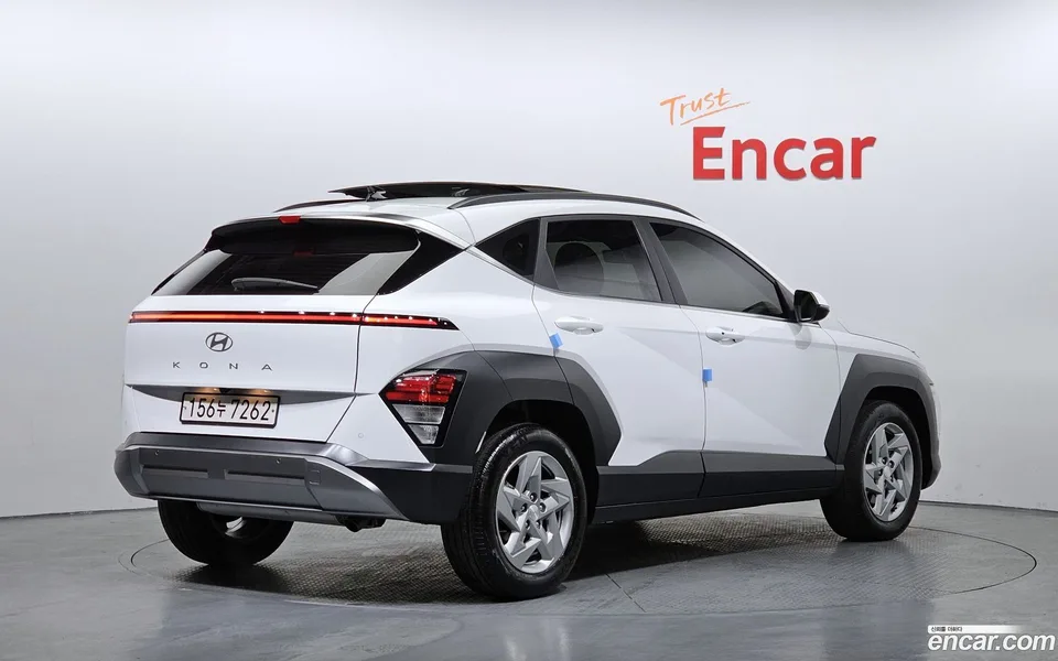 Hyundai Kona 1.6 2WD 2023 — миниатюра 2