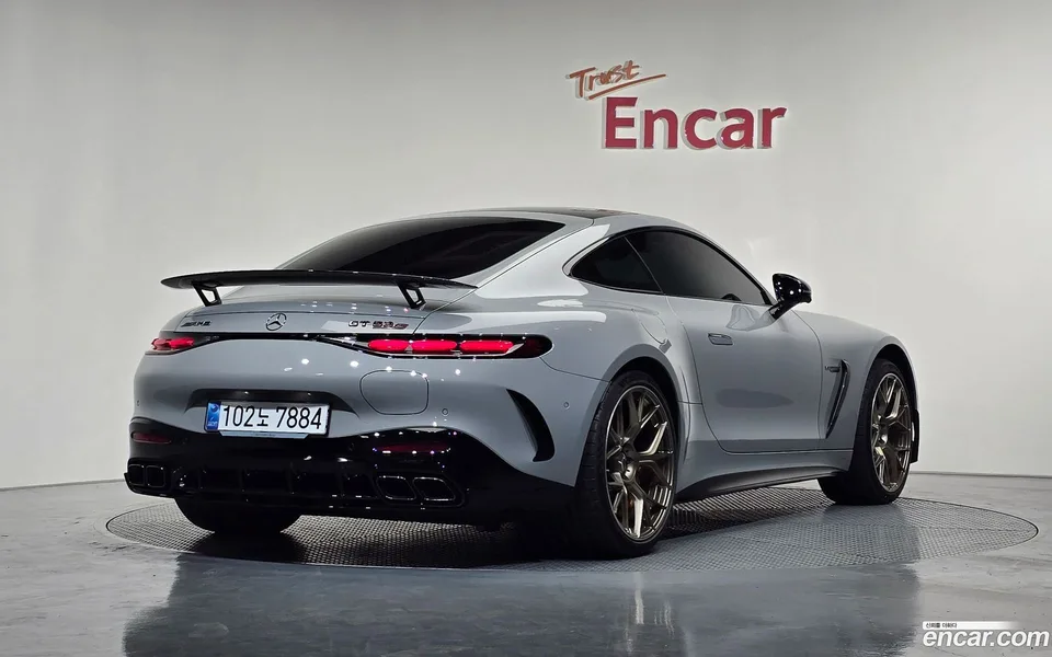 Mercedes-Benz AMG GT AMG GT63 S E 4MATIC+ 2026 — миниатюра 2