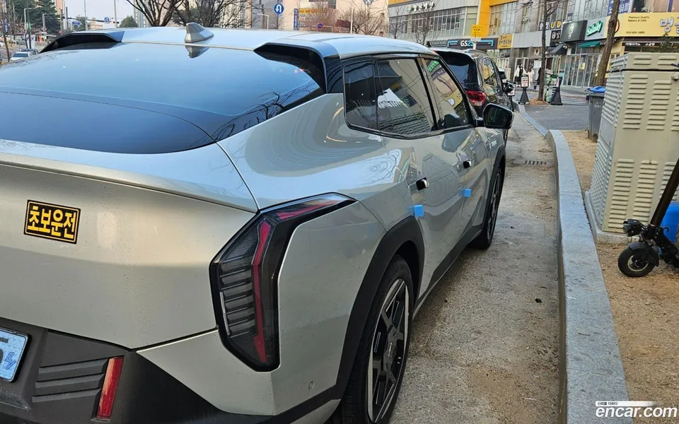 Kia EV4 2WD 2026 — миниатюра 4