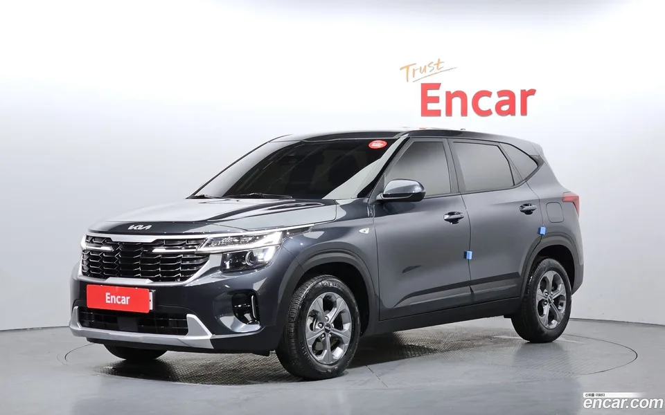 Kia Seltos 2.0 2WD 2024 — фото 1, купить с доставкой в Москву