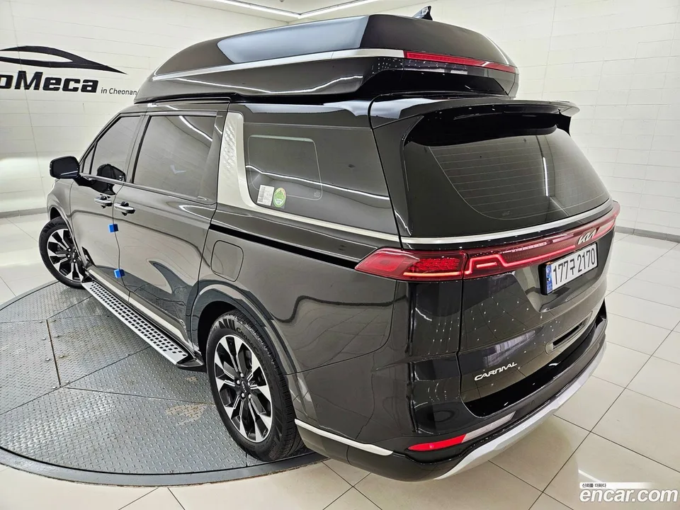 Kia Carnival 7 2023 — миниатюра 4