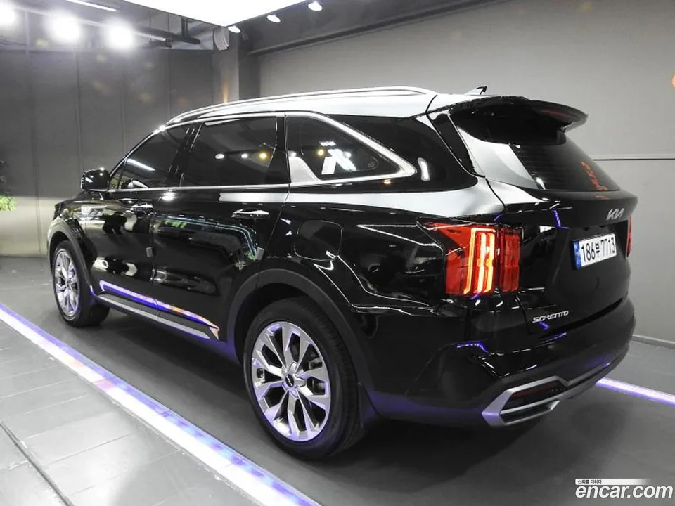Kia Sorento 2.5T 2WD 2023 — миниатюра 2