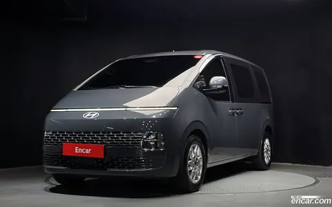 Hyundai Staria 2025 купить в Москве