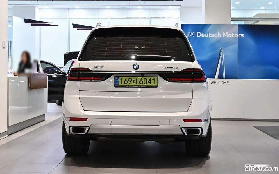BMW X7 xDrive 40i 6 2025 — миниатюра 4