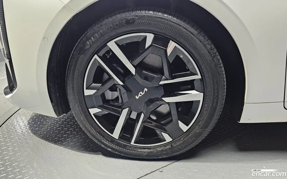 Kia K8 2.5 2WD 2025 — миниатюра 5