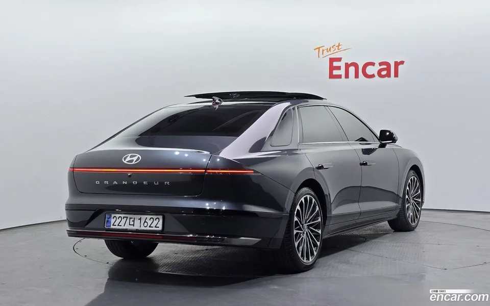 Hyundai Grandeur 2.5 2WD 2024 — миниатюра 2