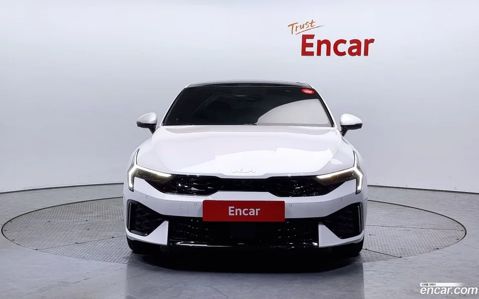 Kia K5 Hybrid 2025 — миниатюра 3