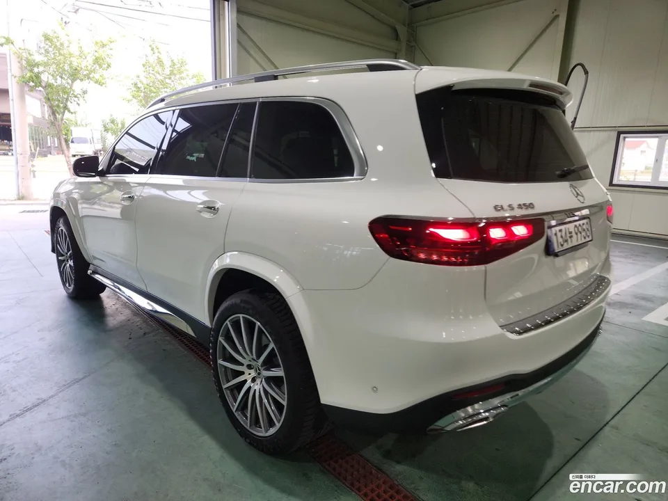 Mercedes-Benz GLS-Class GLS450 4MATIC 2025 — миниатюра 4