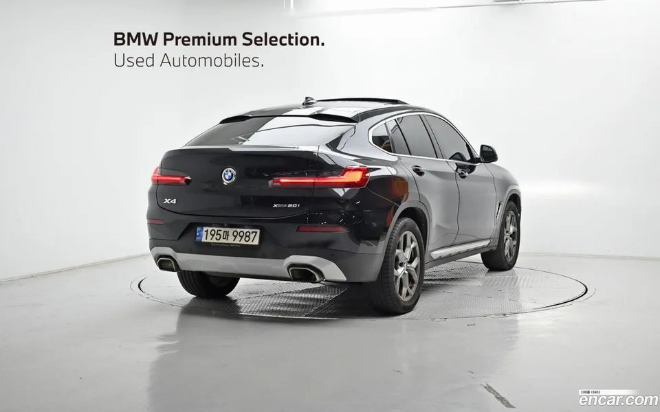 BMW X4 xDrive20i xLine 2022 — миниатюра 2