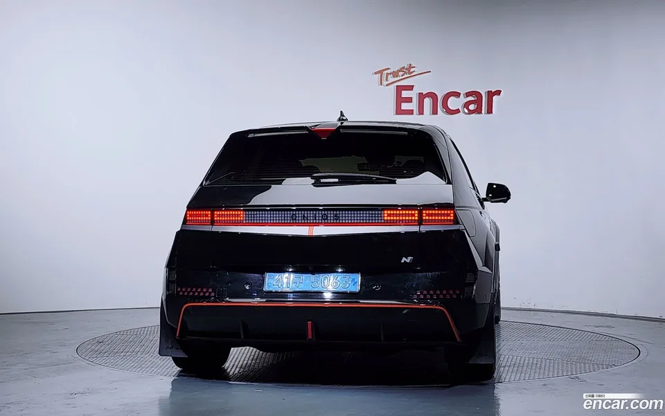 Hyundai Ioniq 5 N 2025 — миниатюра 4