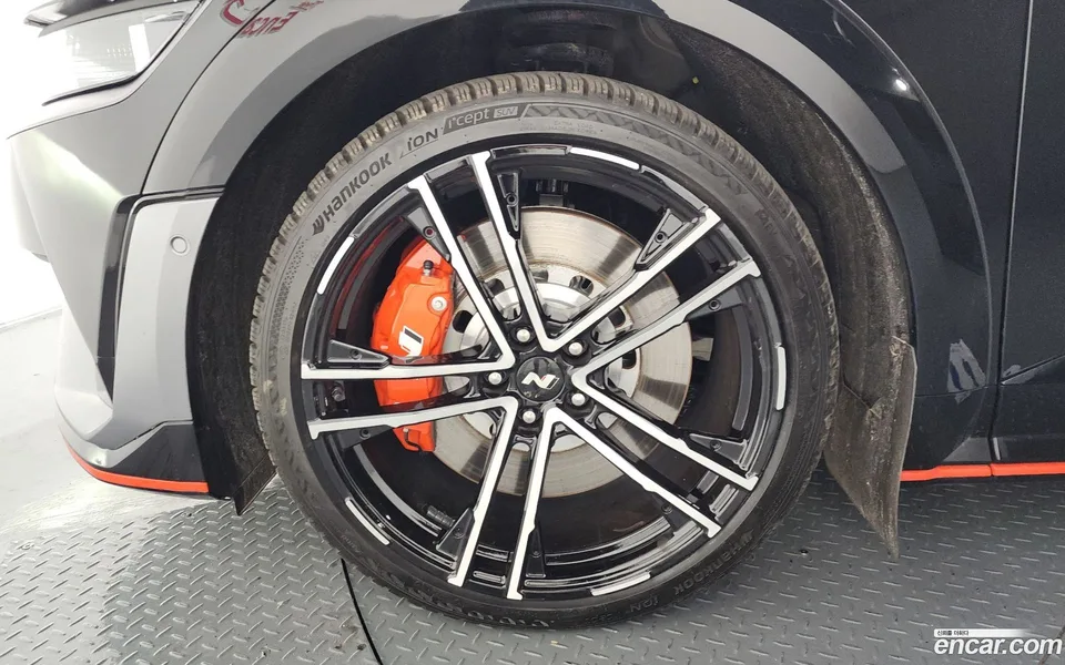 Hyundai Ioniq 5 N 2025 — миниатюра 5