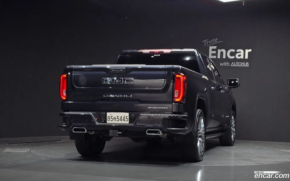 GMC Sierra -X 2023 — миниатюра 4