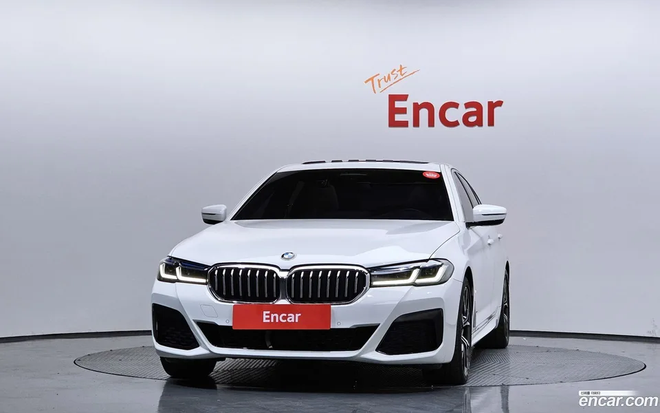 BMW 5 Series 530i M 2023 — миниатюра 3