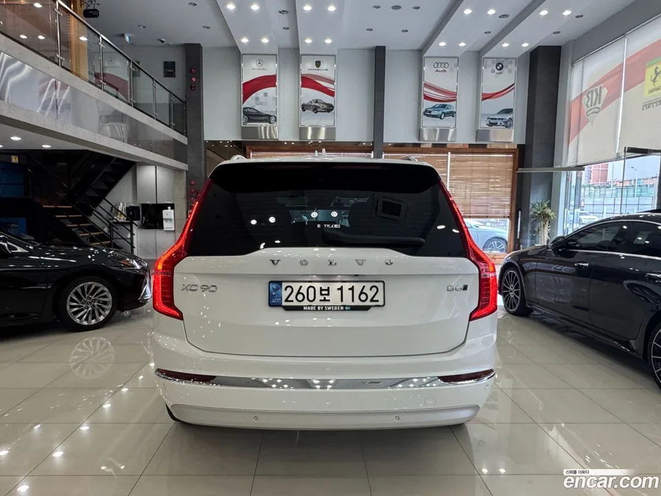 Volvo XC90 B6 2022 — миниатюра 4