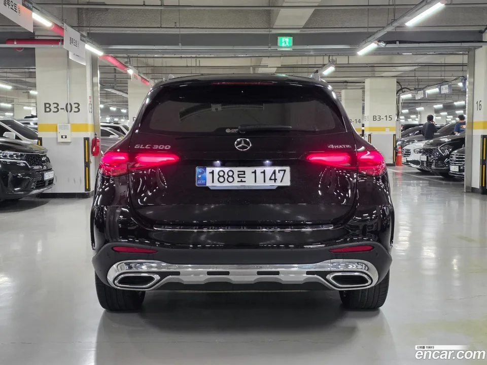 Mercedes-Benz GLC-Class GLC300 4MATIC AMG Line 2024 — миниатюра 5