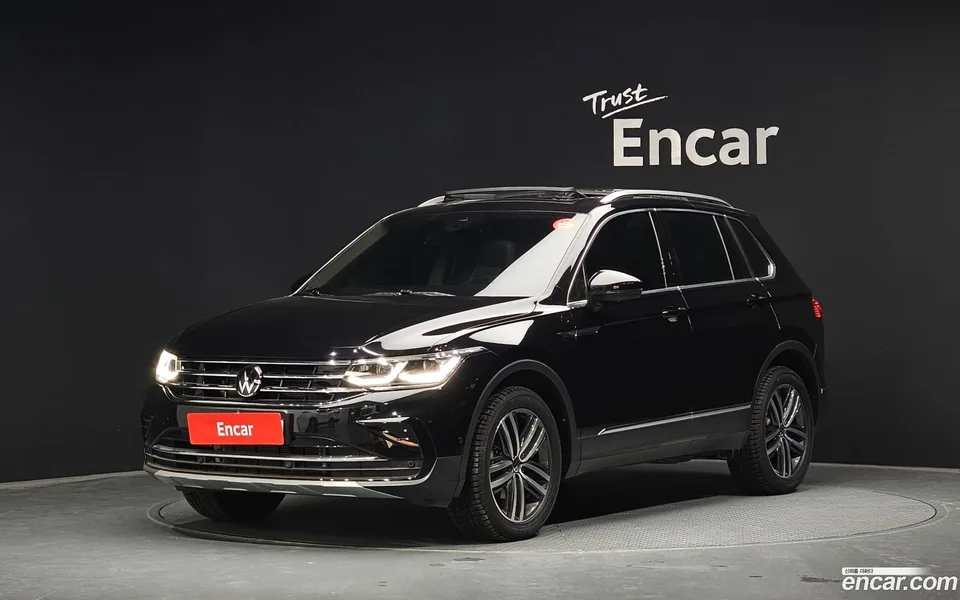Volkswagen Tiguan 2.0 TDI 4 2022 — фото 1, купить с доставкой в Москву