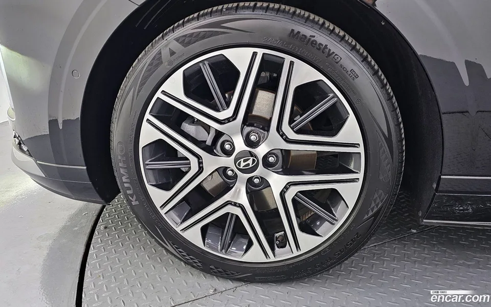 Hyundai Grandeur 2.5 2WD 2024 — миниатюра 5