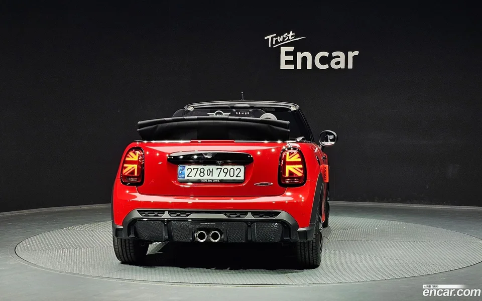 MINI Cooper S Convertible JCW 2024 — миниатюра 4