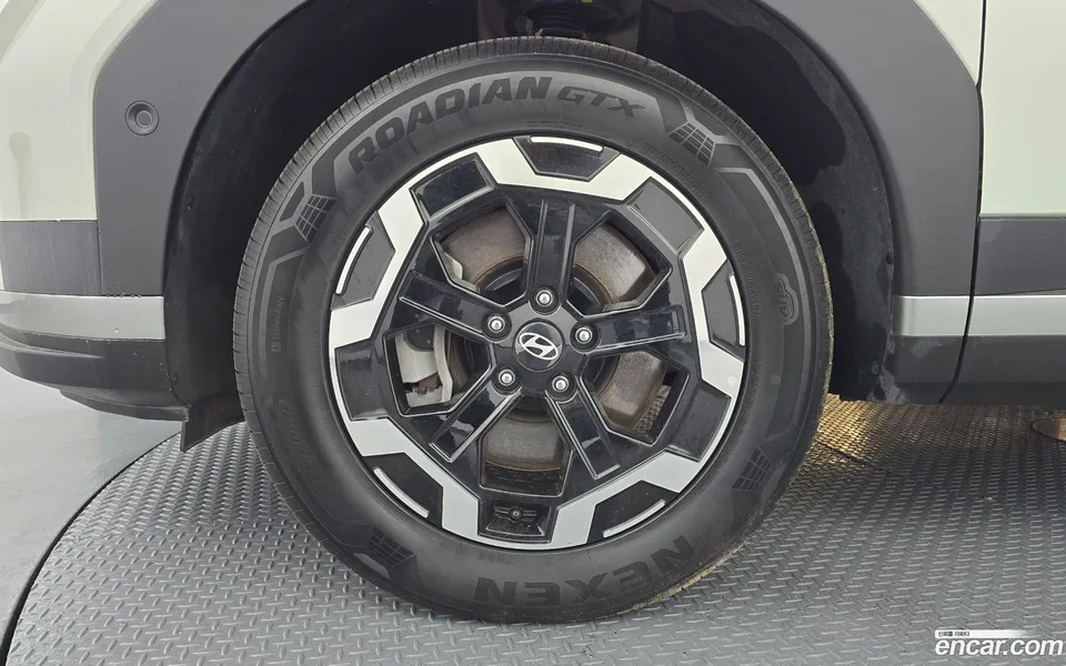 Hyundai SantaFe 2.5T 4WD 2024 — миниатюра 5