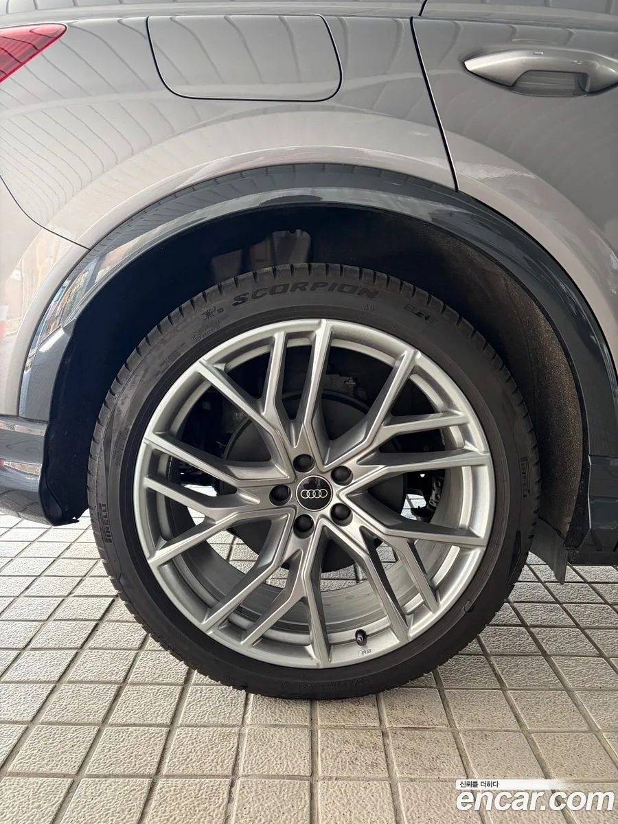 Audi Q4 e-tron 45 2025 — миниатюра 4