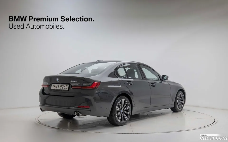 BMW 3 Series 320i 2025 — миниатюра 2