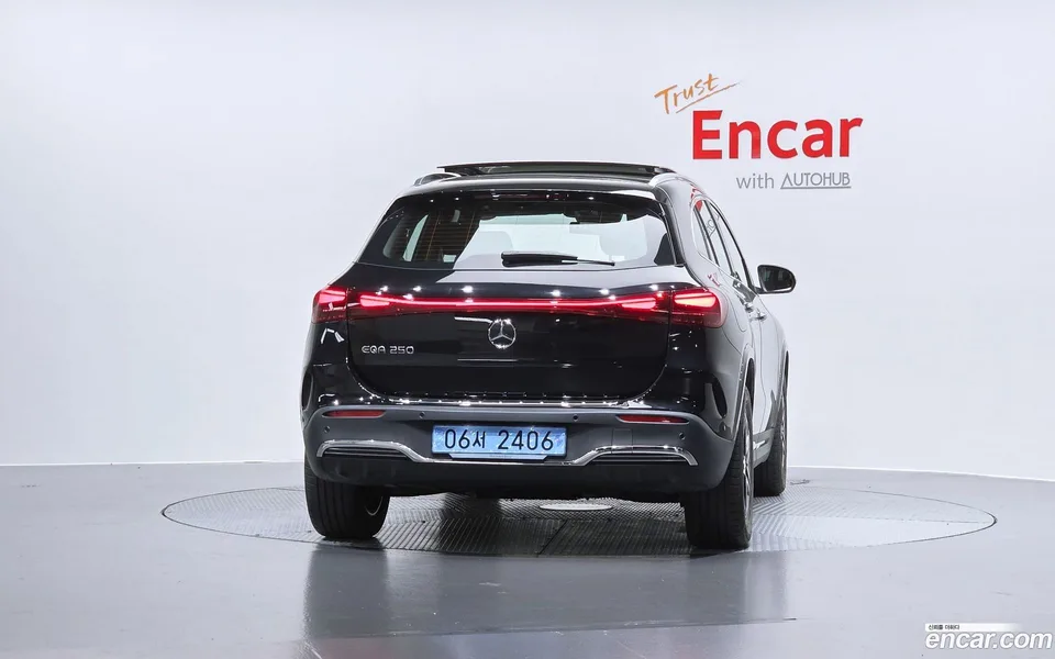 Mercedes-Benz EQA EQA250 AMG 2025 — миниатюра 4