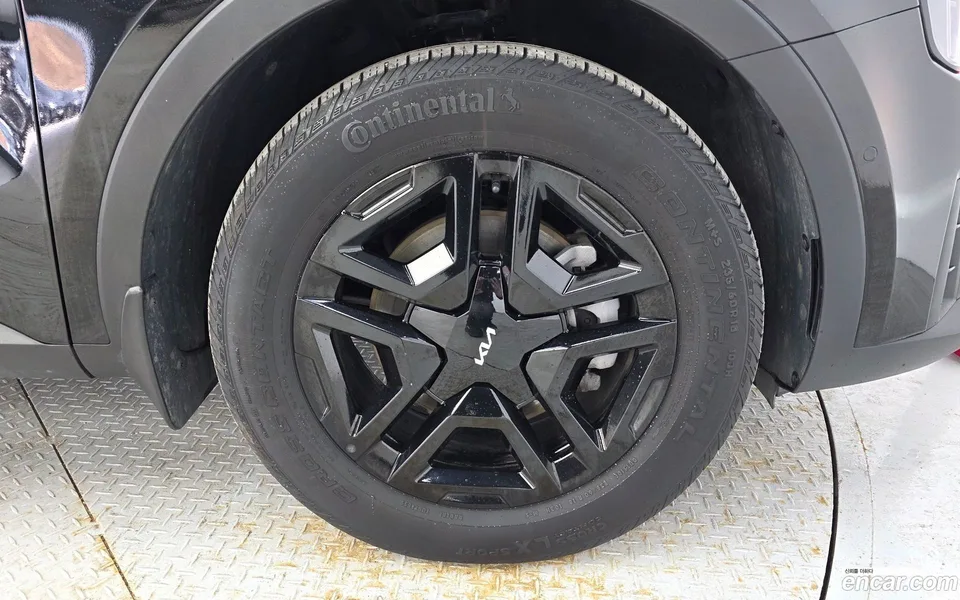 Kia Sorento HEV 1.6 2WD 2023 — миниатюра 5