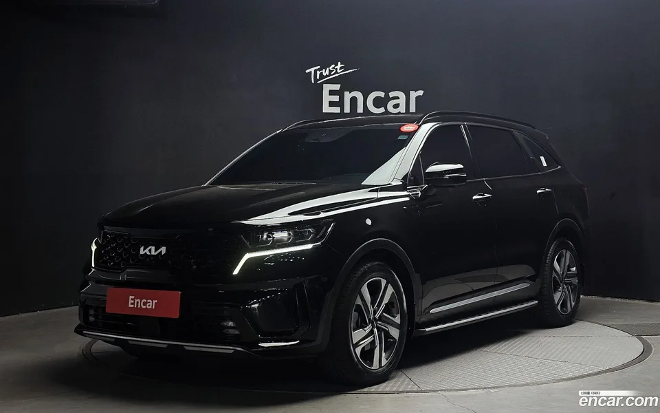 Kia Sorento HEV 1.6 2WD 2023 — фото 1, купить с доставкой в Москву