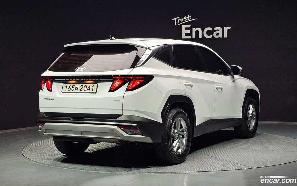 Hyundai Tucson NX4 2.0 4WD 2024 — миниатюра 2