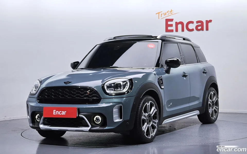 MINI Cooper S Countryman ALL4 2022 — фото 1, купить с доставкой в Москву