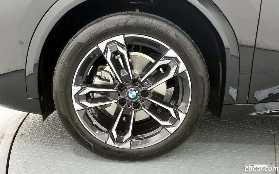 BMW X2 xDrive20i M 2024 — миниатюра 5