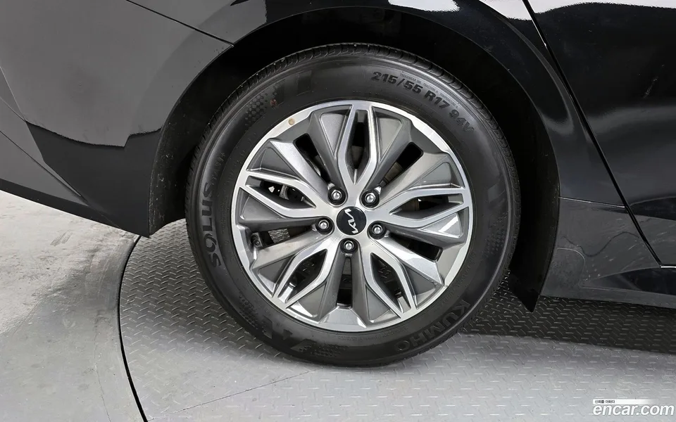 Kia K5 Hybrid 2022 — миниатюра 5