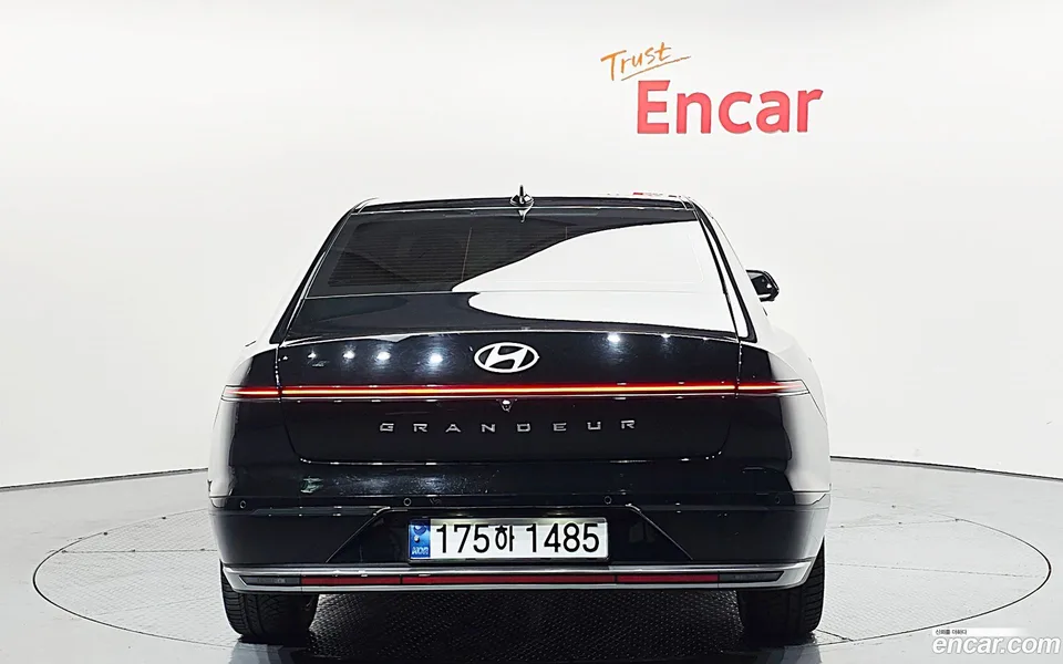 Hyundai Grandeur Hybrid 2023 — миниатюра 4