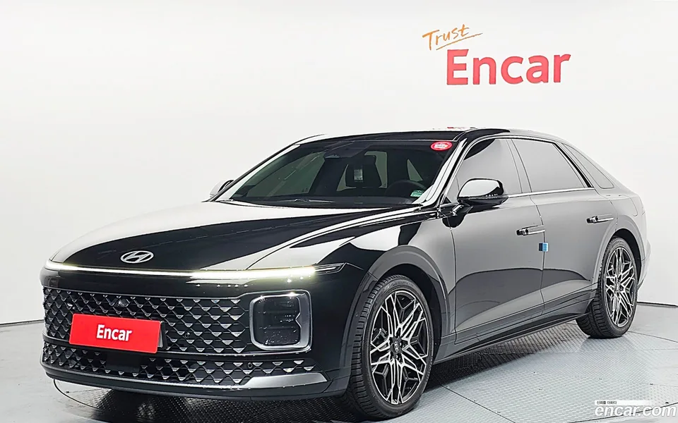Hyundai Grandeur Hybrid 2023 — фото 1, купить с доставкой в Москву