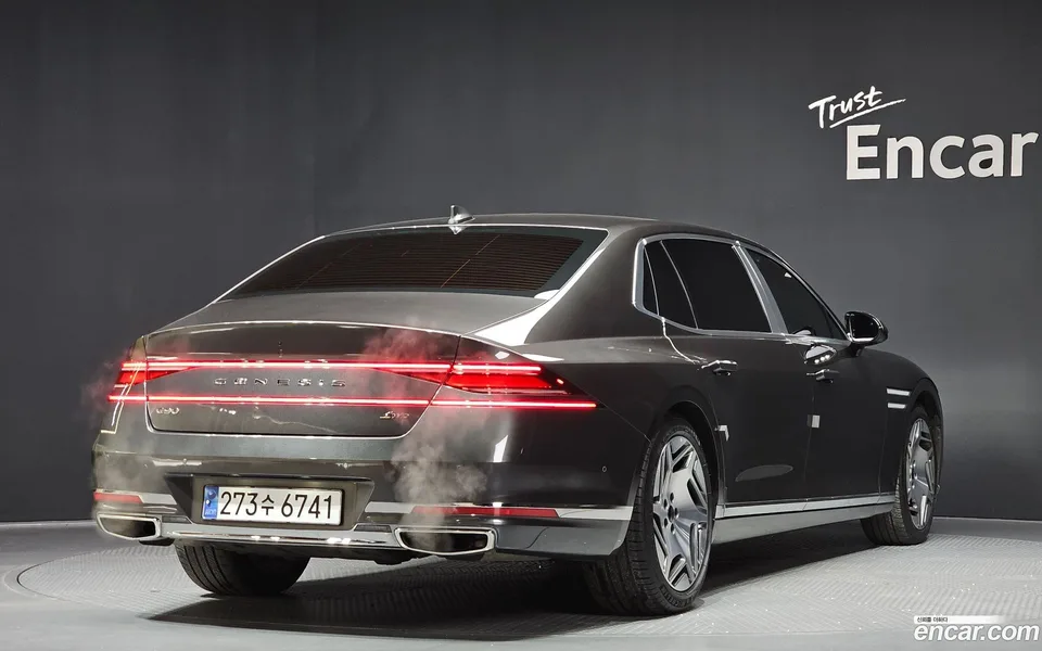 Genesis G90 3.5 e-S/C AWD LWB 2024 — миниатюра 2