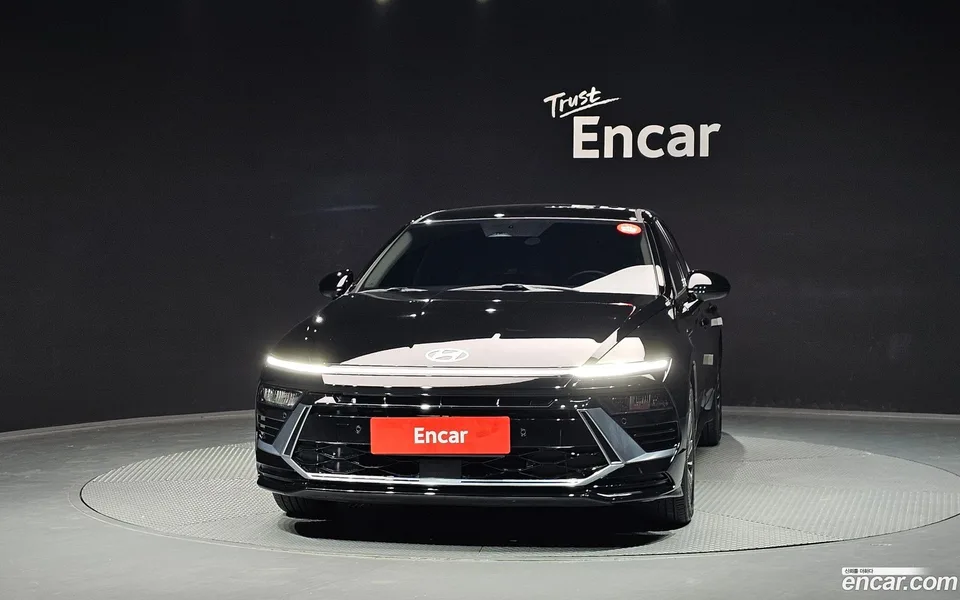 Hyundai Sonata The Edge Hybrid 2024 — миниатюра 3